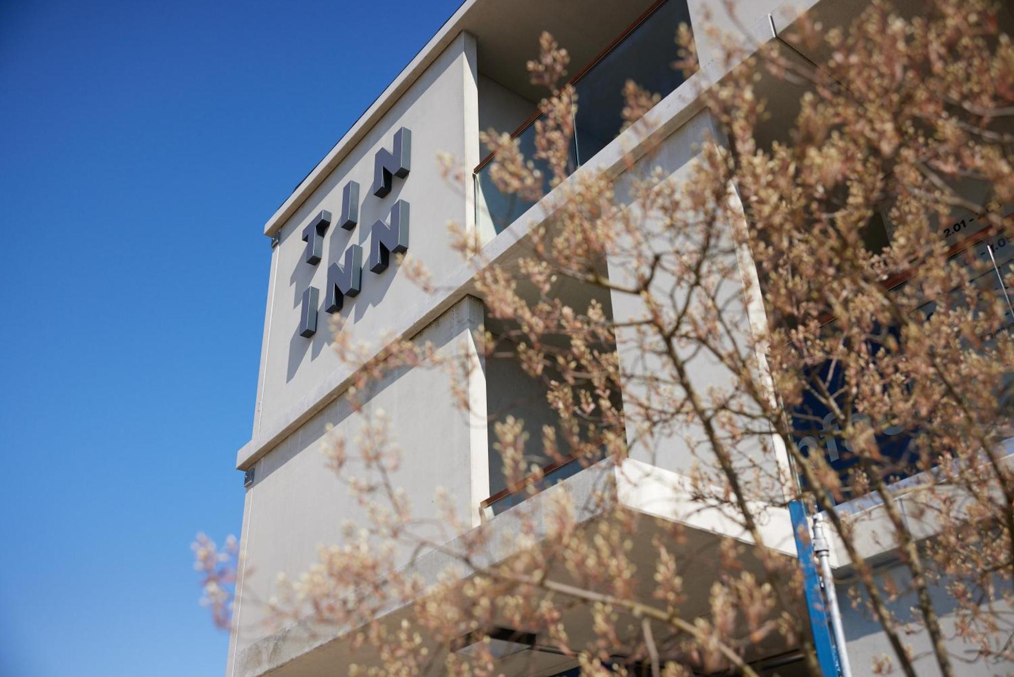 Tin Inn - Heinsberg - Das Hotel Aus Hochwertig Ausgebauten Ueberseecontainern Εξωτερικό φωτογραφία
